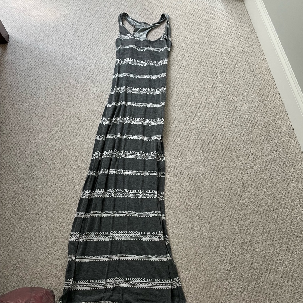 Maxi Medium Gray Dress